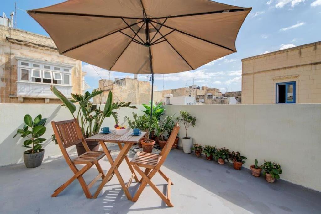 Traditional Maltese Town House In Floriana エクステリア 写真