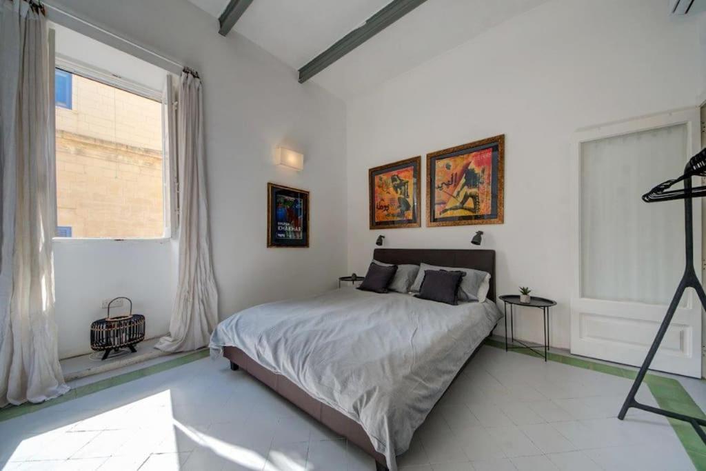 Traditional Maltese Town House In Floriana エクステリア 写真
